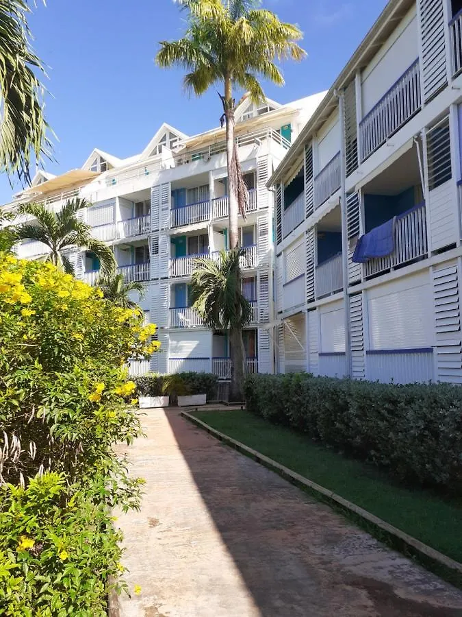 Studio Economique Les Pieds Dans L'Eau Apartment Le Gosier