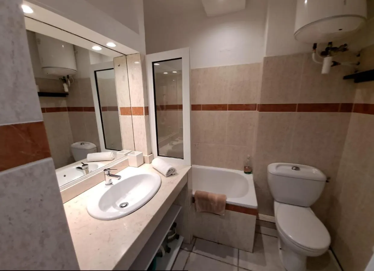 Studio Economique Les Pieds Dans L'Eau Apartment Le Gosier  Guadeloupe